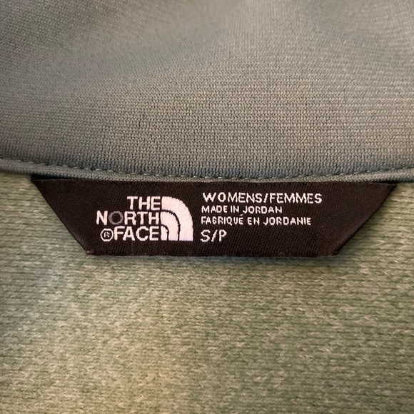 Green North Face Half-Zip (Size S/P) - Picture 4 of 4